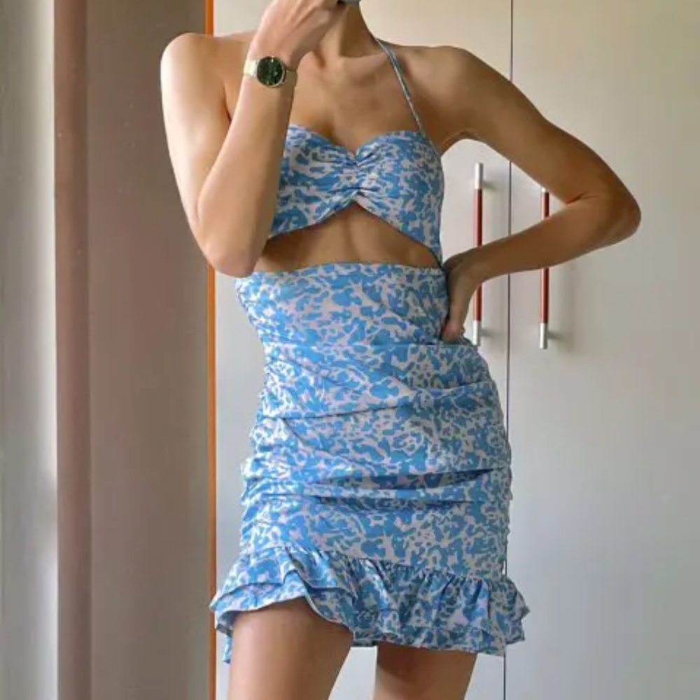 NWT Ruffles Abstract Print Cut Out Ruched Halter Dress - Light Blue (L) - Picture 7 of 8